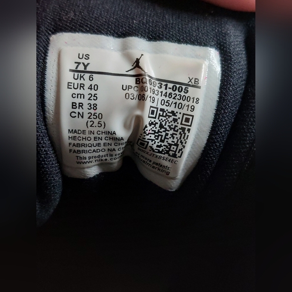 ⭐️5/$25 Air Jordan 1 Mid "Laker Top 3" sneakers Size 7Y - Picture 10 of 10